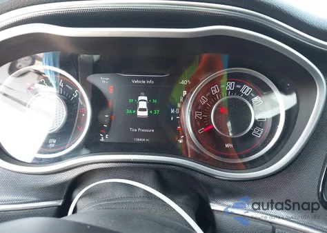 2015 Dodge Challenger R/T Plus z USA, uszkodzony, nr VIN 2C3CDZBT0FH892921